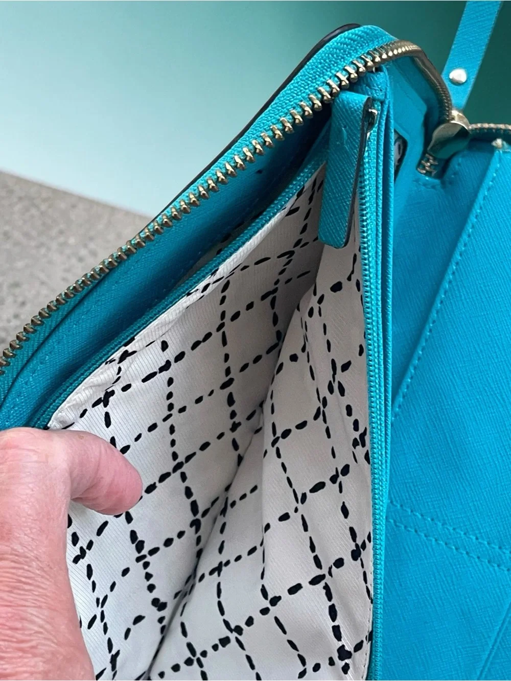 Kate Spade New York Teal Saffiano Leather Zip Around Wallet Clutch